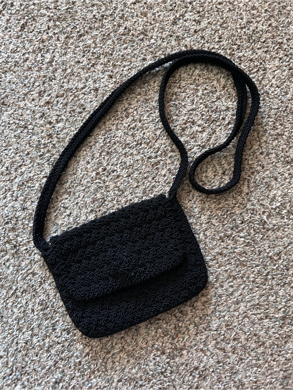 Gap | black crochet mini purse